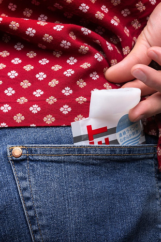 Прозрачный карманный мастурбатор Tenga WAVE LINE POT-001