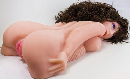 Реалистичная кукла телечсного цвета  большого размера LOVETOY (А-Полимер) 850103