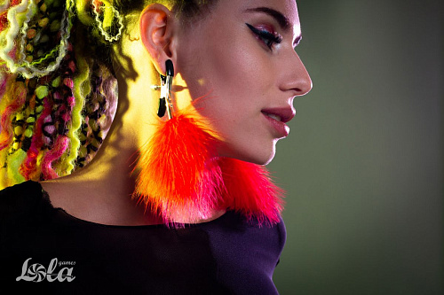 Зажимы на соски с красным пухом Lola toys Euphoric 1131-02lola