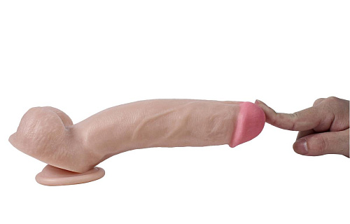 Телесный реалистичный фаллоимитатор с мошонкой Real RP10008 (23 см)