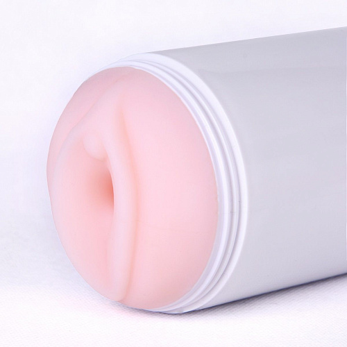 Инновационный мастурбатор белого цвета с воздушным насосом Lovense Max Masturbator E26371