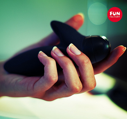 Чёрный мини-вибратор с клиторальным стимулятором Fun Factory Flash 04808 (13,5 см)