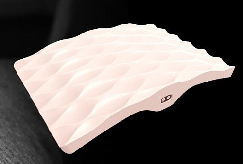 Хай-тек мастурбатор-скат из шелковистого силикона нежно-розового цвета ImToy Manta Ray