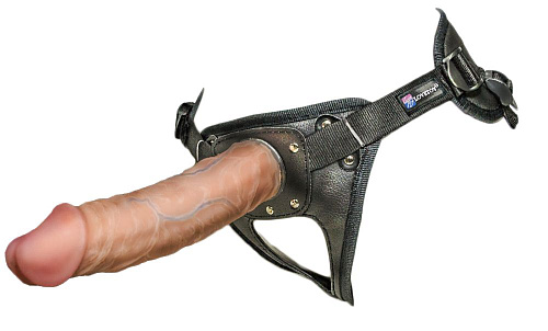 Насадка-фаллоимитатор телесного цвета на кожаных трусиках LOVETOY (А-Полимер) Harness Ultra Realistic 8 630503 (20 см)