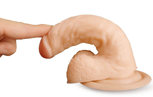 Телесный фаллоимитатор на присоске Brazzers DWS001 (16 см)