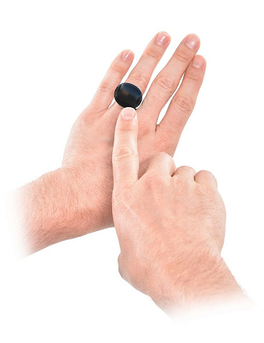 Кружевные чёрные трусики с вибропулей и пультом ДУ в виде кольца Pipedream Date Night Remote Control Panties PD4023-23