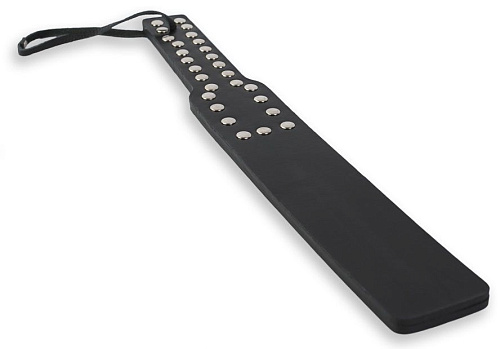 Чёрная шлёпалка с заклёпками Пикантные штучки DP115 (38 см)