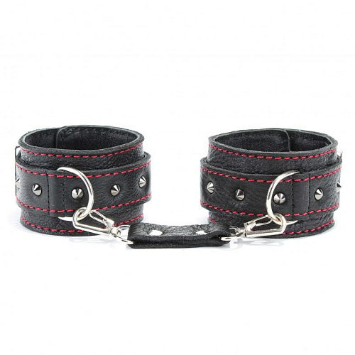 Чёрные наручи из натуральной кожи на карабинах БДСМ арсенал 51034ars
