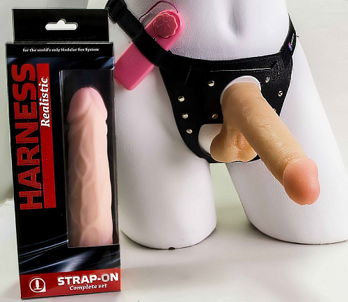 Реалистичная телесная вибронасадка на трусиках Харнесс LOVETOY (А-Полимер) 291423 (16 см)