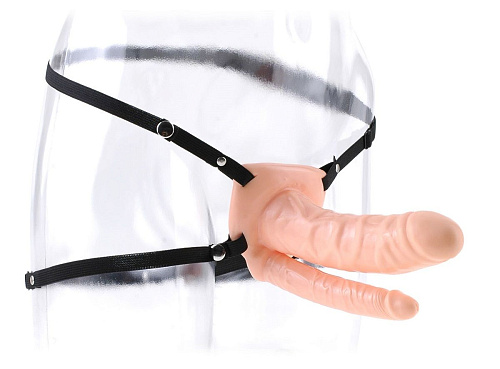 Полый страпон тедесного цвета с двумя стволами Pipedream 6  Double Penetrator Hollow Strap-On PD3384-21