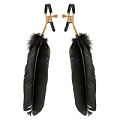 Зажимы на соски с крупными чёрными пёрышками Pipedream GOLD FEATHER NIPPLE CLAMPS PD3997-23