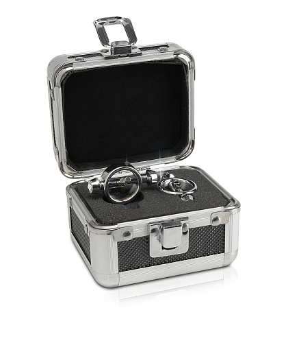 Зажимы для сосков в чемоданчике Pipedream METAL WORX PD2371-00