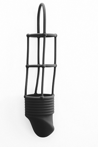 Удлиняющая чёрная насадка на пенис Shots Media BV Ribbed Cockcage SHT211BLK