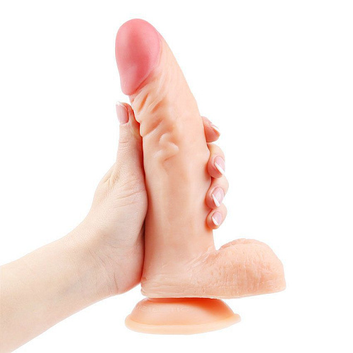 Фаллоимитатор-реалистик на присоске телесного цвета Bior toys Erowoman ER-30066