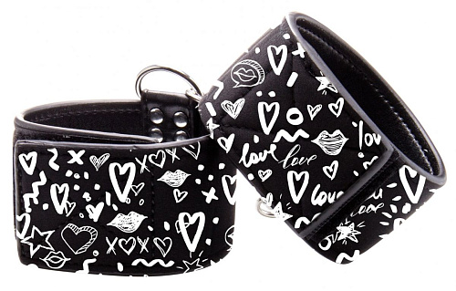 Чёрные поножи Shots Media BV Love Street Art Fasion OU329BLK