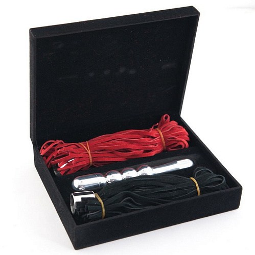 Анальная втулка с двумя сменными плетками, чёрной и красной ToyFa 712014