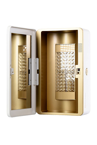 Бело-золотистый контейнер для обработки Rosa Rugosa Security Knight Q3