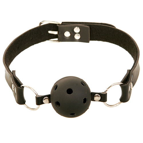Чёрный кляп с отверстиями Pipedream Breathable Ball Gag PD2172-00
