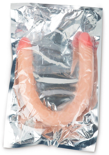 Телесный двусторонний фаллоимитатор Brazzers DWS026 (48,5 см)