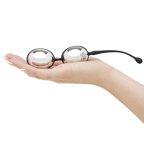 Серебристо-чёрные вагинальные шарики Fifty Shades of Grey Inner Goddess Silver Jiggle Balls FS-74926