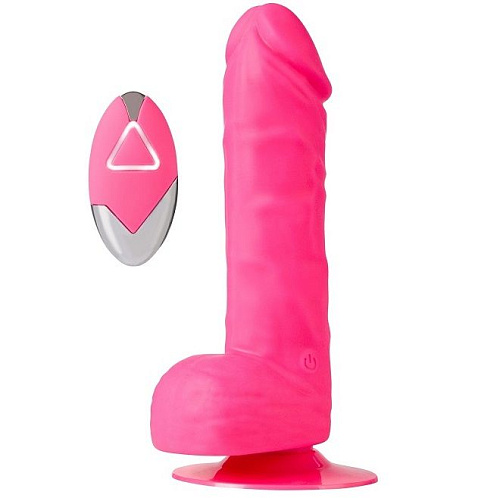 Розовый реалистик на присоске и с пультом ДУ Dream Toys PURRFECT SILICONE DELUXE REMOTE VIBE 7IN 21169 (18 см)