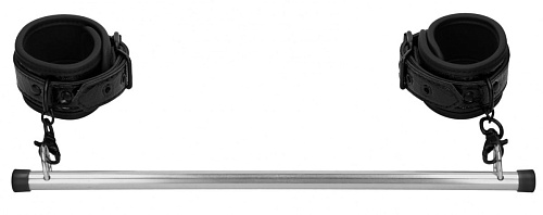 Чёрные поножи с распоркой Shots Media BV Luxury Spreader Bar OU349BLK