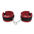 Красно-чёрные полиуретановые наручи Blush Novelties Luxurious Handcuffs 520006
