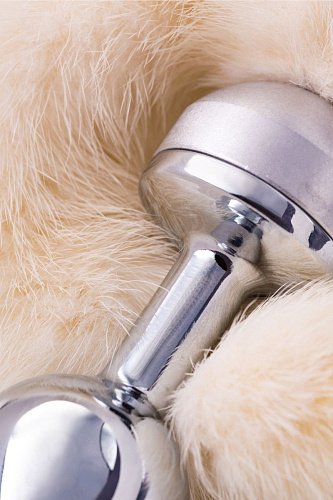 Малая анальная втулка с белым хвостом ToyFa 712022 (8,5 см)