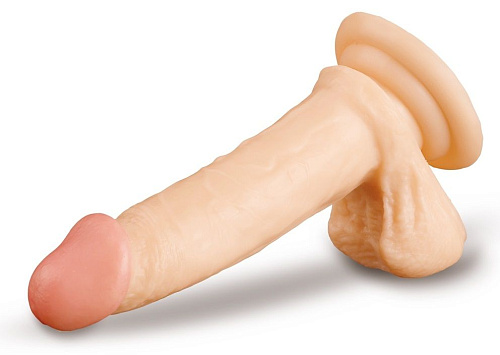 Телесный фаллоимитатор с присоской Brazzers DWS008 (19 см)
