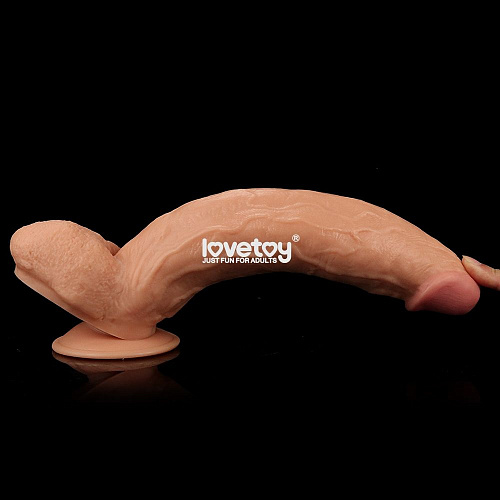 Большой реалистичный фаллоимитатор телесного цвета на присоске Lovetoy LV2208 (28 см)