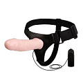 Полый страпон телесного цвета на чёрных трусиках с вибрацией и выносным пультом управления Baile BW-022039-1002 (17 см)