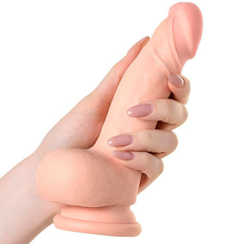 Реалистичный перезаряжаемый вибратор телесного цвета с пультом ДУ ToyFa 987004 (13 см)