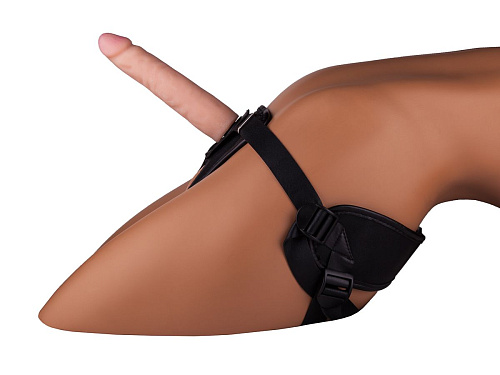 Женский страпон телесного цвета с реалистичной насадкой LOVETOY (А-Полимер) 737103 (17 см)