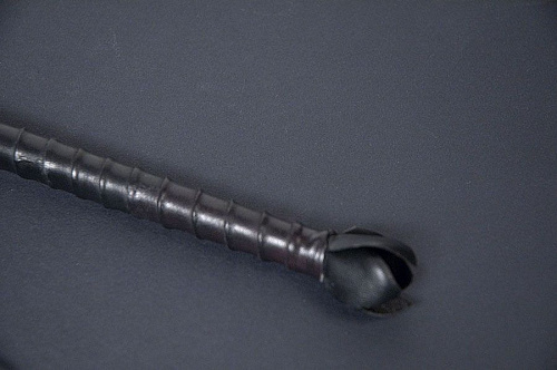 Чёрный стек со шлепком Beastly «Эротика» 200-10