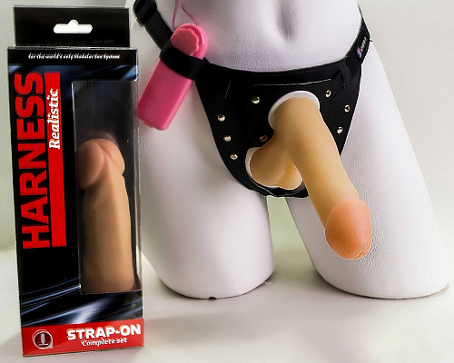 Страпон Харнесc телесного цвета с вибрацией LOVETOY (А-Полимер) 291723 (15,5 см)