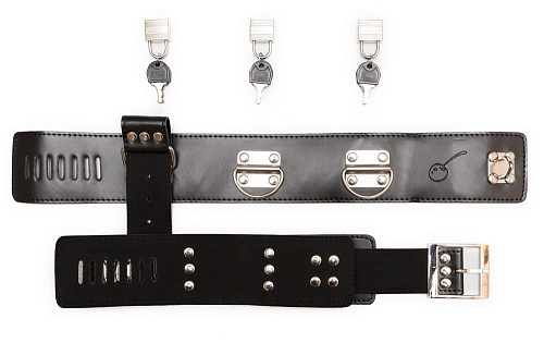 Чёрный ошейник с пристёгнутыми наручниками Пикантные штучки DP157a