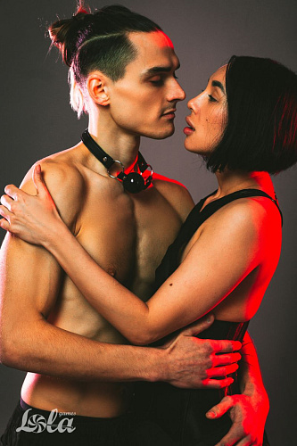 Чёрный гладкий кляп-шарик Lola toys Crave 1154-01lola