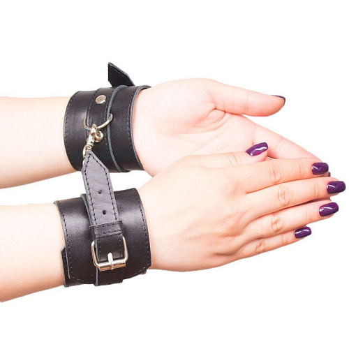 Чёрные кожаные наручи RestArt James Arm RA-603