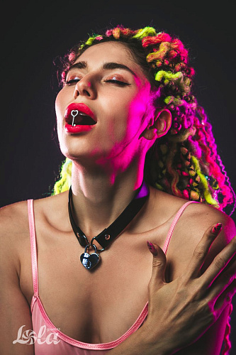 Чёрный ошейник с замком и ключиком Lola toys Utopia 1091-01lola