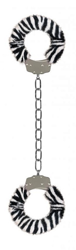 Кандалы с мехом зебры Shots Media BV Furry Ankle Cuffs SHT363ZEB