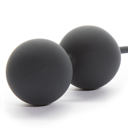 Серые вагинальные шарики Fifty Shades of Grey Tighten and Tense Silicone Jiggle Balls FS-59959