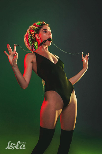 Чёрный силиконовый кляп-шар с зажимами на соски Lola toys Hentai 1150-01lola