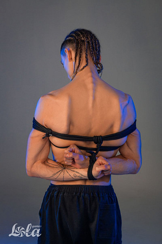 Чёрная верёвка Lola toys Do Not Disturb 1157-01lola (5 м)