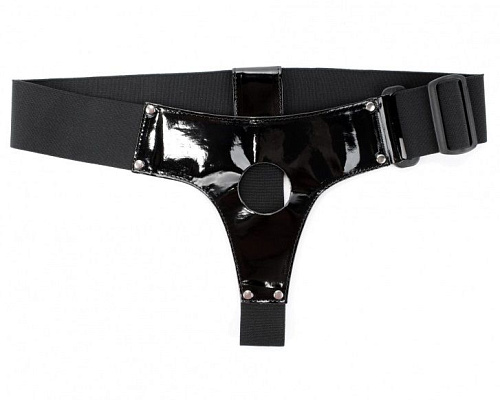 Чёрные лаковые трусики для страпона БДСМ арсенал 52002ars