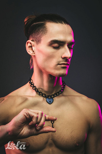 Чёрный ошейник с ключиком Lola toys Embrace 1093-02lola