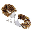 Металлические наручники с мехом под тигра Pipedream Original Furry Cuffs PD3804-42