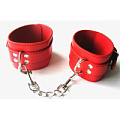 Красные оковы на ноги на цепочке с карабинами Bior toys MLF-90058-3