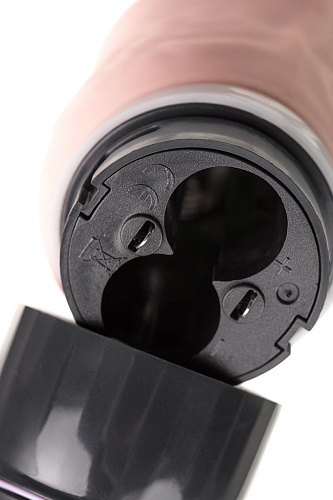 Реалистичный вибратор телесного цвета A-toys 761040 (19,3 см)