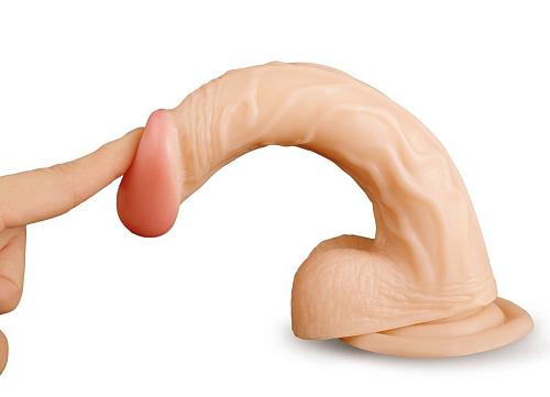 Телесный фаллоимитатор с подошвой-присоской Brazzers DWS007 (22,5 см)