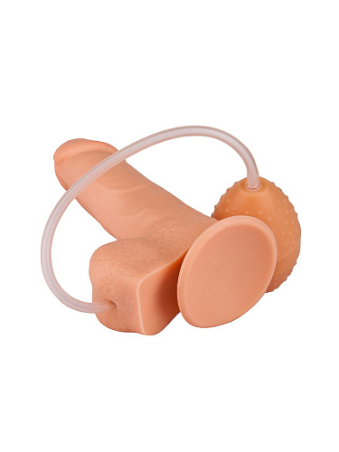 Реалистичный фаллоимитатор телесного цвета на присоске с грушей LOVETOY (А-Полимер) 181700 (15,5 см)